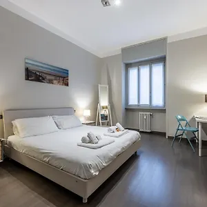 Sant' Ambrogio Flat Milaan